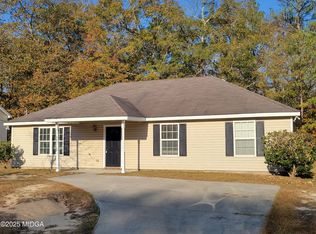 3576 Confederate Dr, Macon, GA 31211