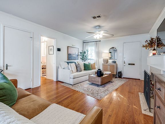 4th image of 5919 Revere Pl