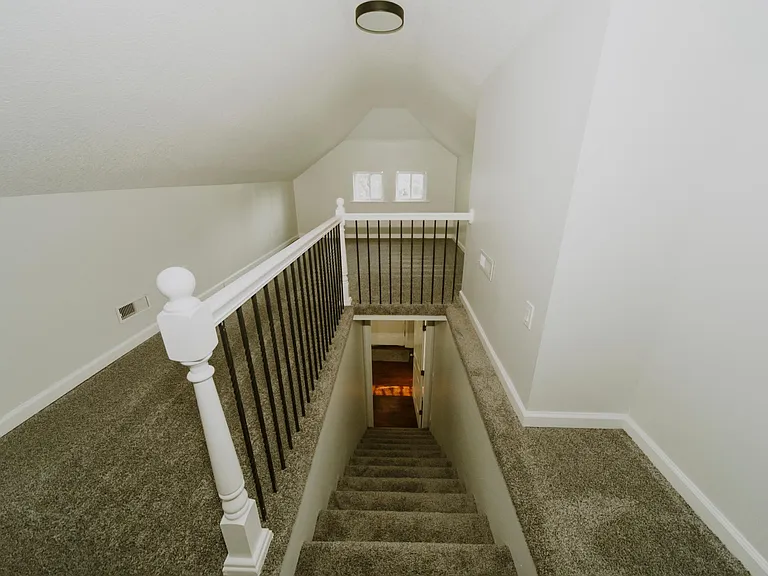 800 W Spruce St — Photo 15
