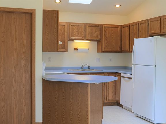 5th image of 9909 Siberian Dr