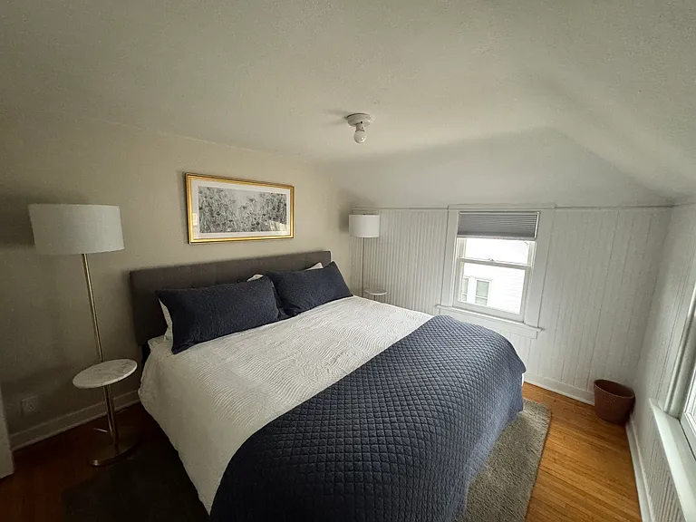 814 7th Ave SW — Photo 8