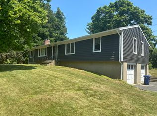 348 Hitching Post Dr, Orange, CT 06477