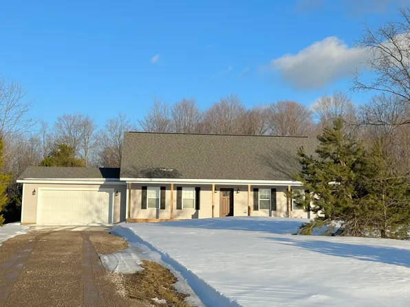 2809 Soaring Dr, Elmira, MI 49730