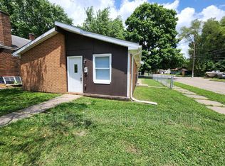 2262 3rd Ave, Terre Haute, IN 47807