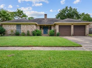 830 Walbrook Dr, Houston, TX 77062