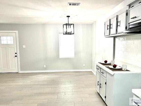 5th image of 6135 Tecate Dr #A & B