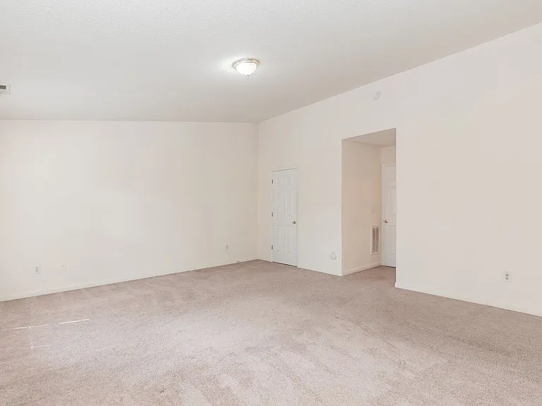 8650-112 Neuse Landing Ln — Photo 19