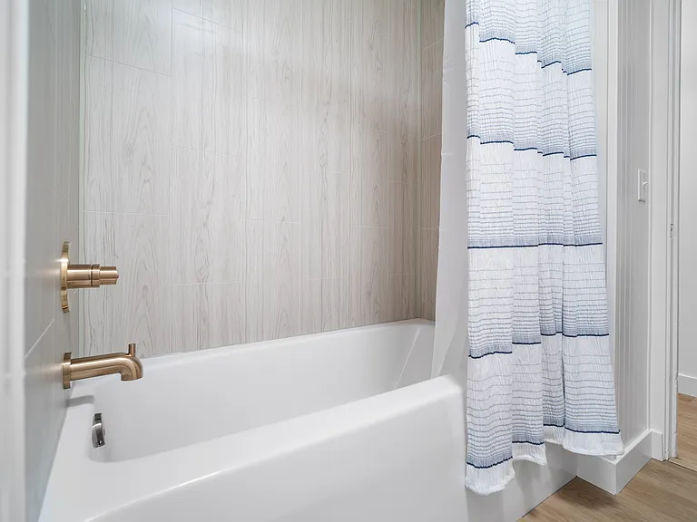 1105 Julienne Dr — Photo 18