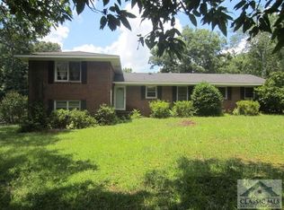 25 Oak Cir, Hull, GA 30646