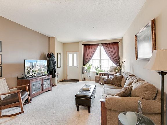4th image of 4490 Rosemary Way N #5