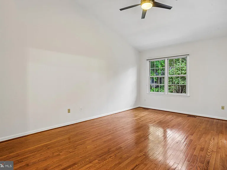 417 Winding Rose Dr — Photo 23