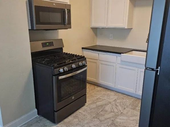 609 1/2 H St, Marysville, CA