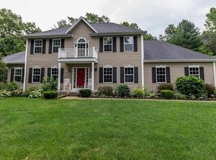 970 Macarthur Dr, Ballston Spa, NY 12020