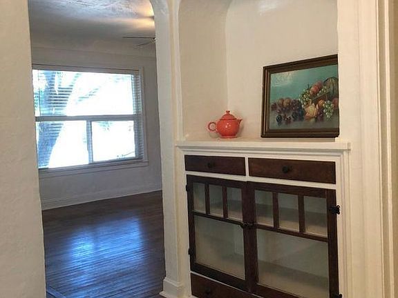 5th image of 232 Biggs Ave