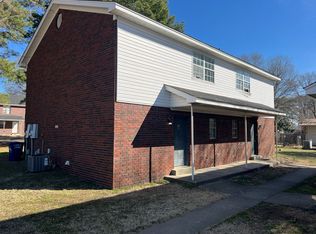 210 S Davis St #A, Conway, AR 72034