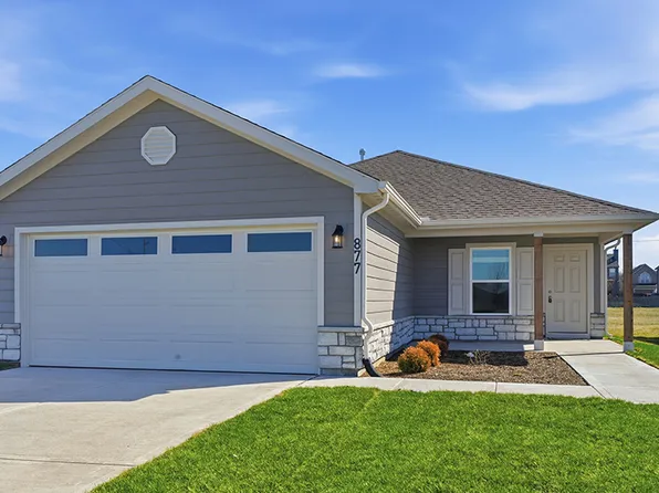 877 N Buckeye St, Gardner, KS 66030