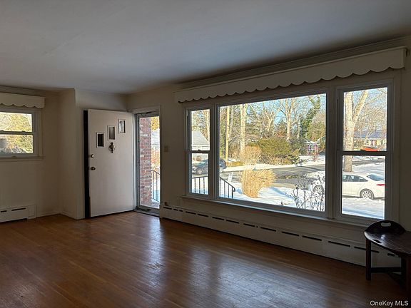 3rd image of 5 Leland Drive