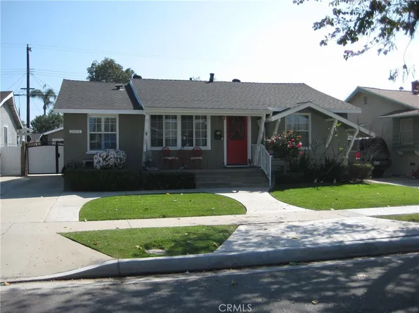 11408 214th St, Lakewood, CA 90715