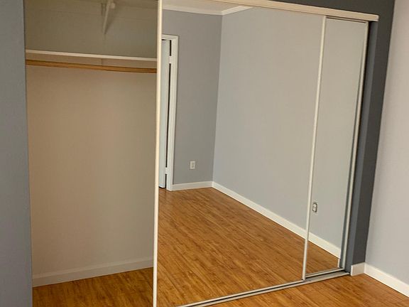 4th image of 1512 Amherst Ave #104