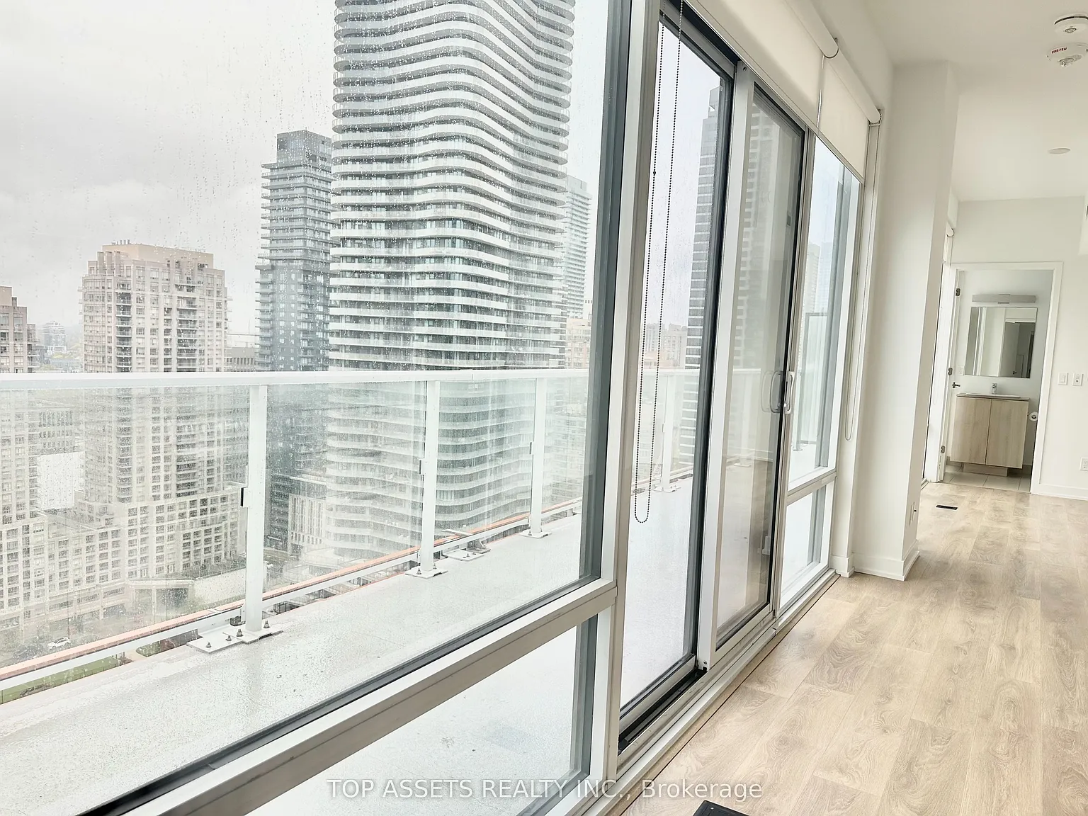 2 bed, $2,600 — Photo 1
