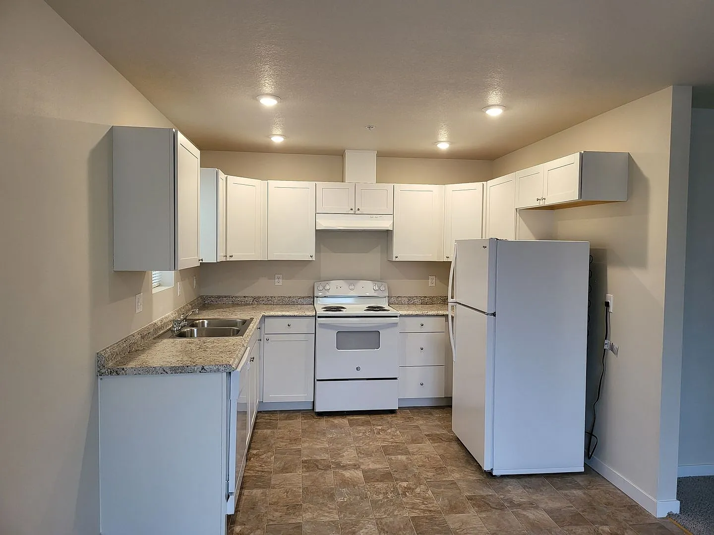 Longview 4-Plex 269 — Photo 2