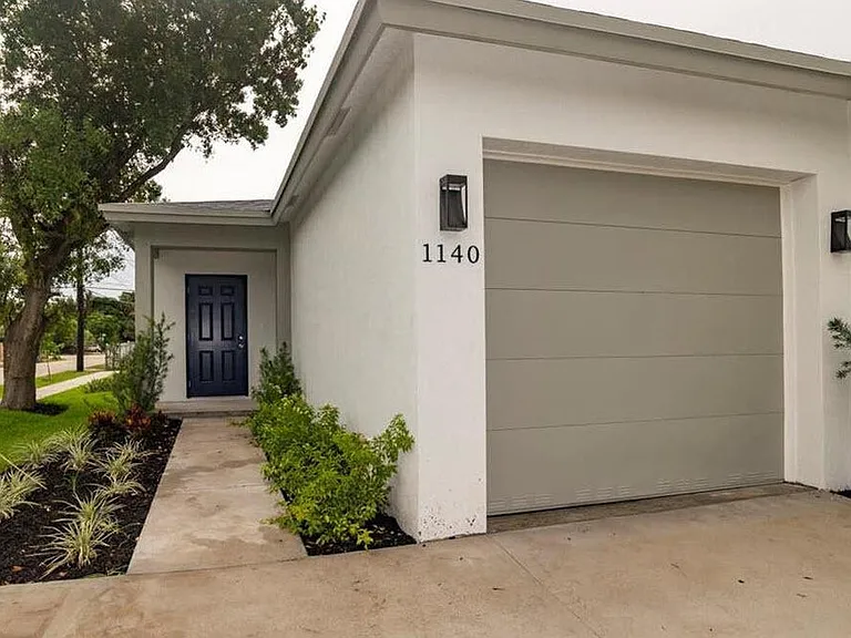 1140 NW 1st Ave #0 — Photo 13