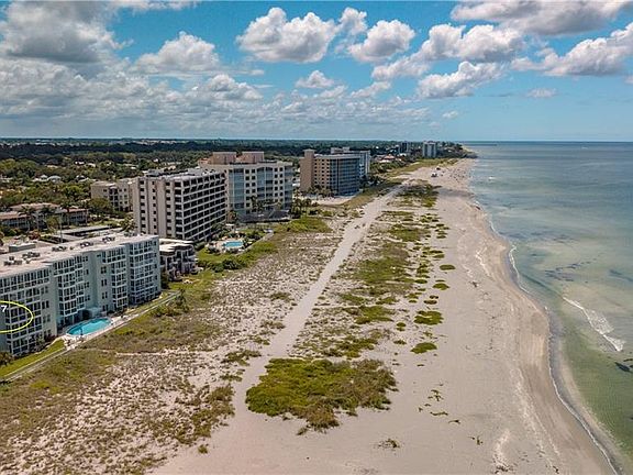 5th image of 950 Tarpon Center Dr APT 307