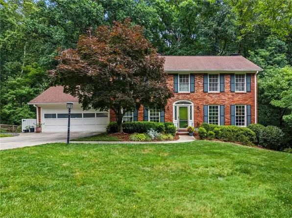 205 Abington Dr, Sandy Springs, GA 30328