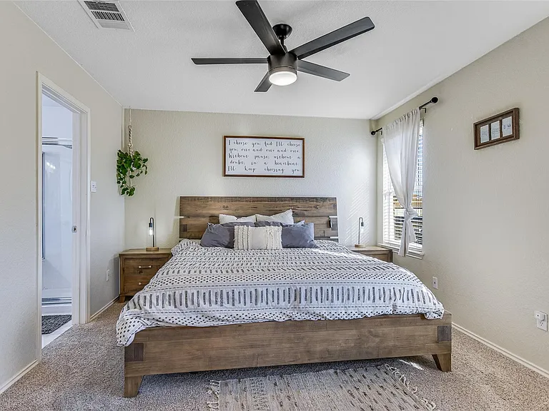 1410 Davis Mountain Loop — Photo 12