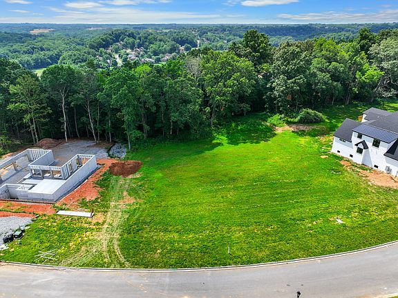 2nd image of 842 Shady Bluff Trl Lot 26