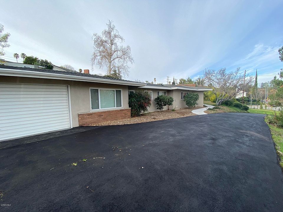 1st image of 20050 Oxnard St