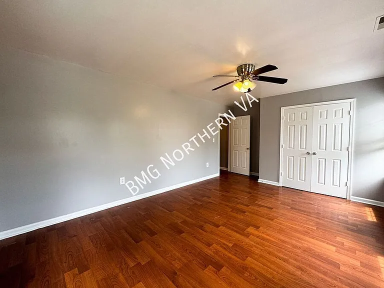 158 Baker St — Photo 21