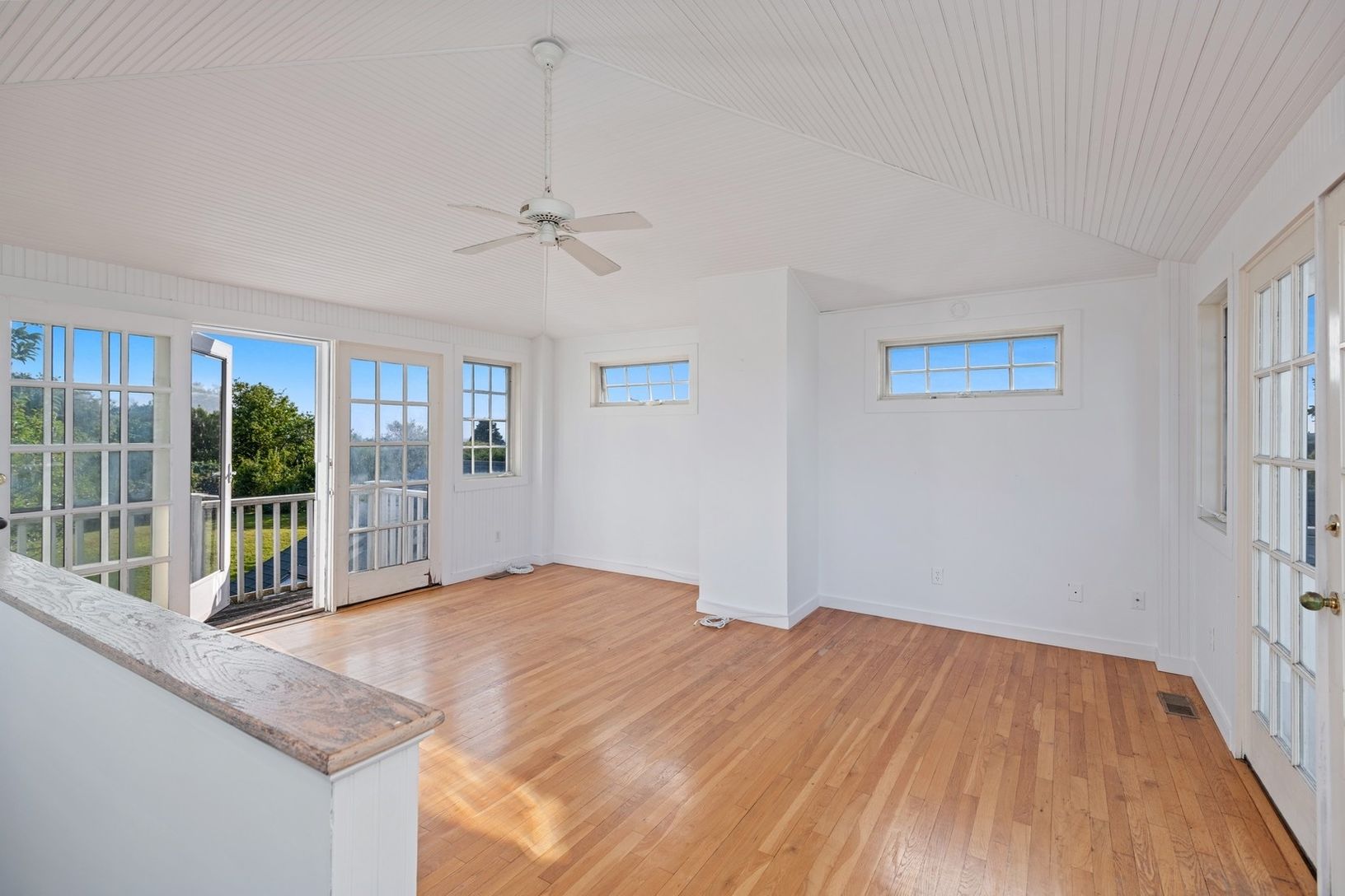  Master with Ocean and Lake Views