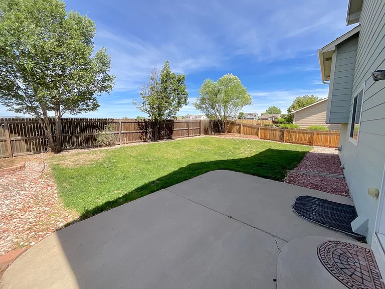 6112 Chivalry Dr — Photo 9