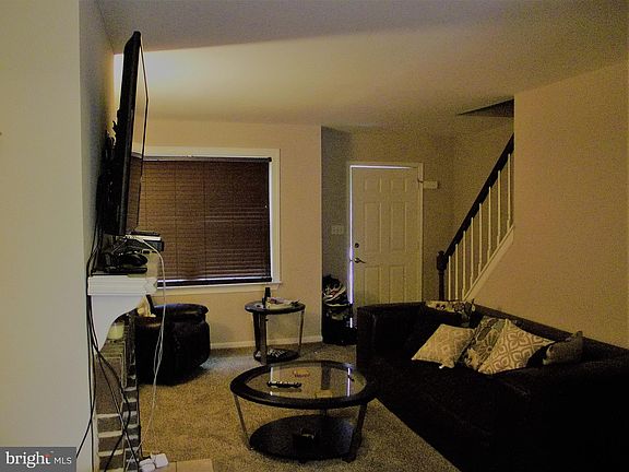 2nd image of 322 Barley Dr
