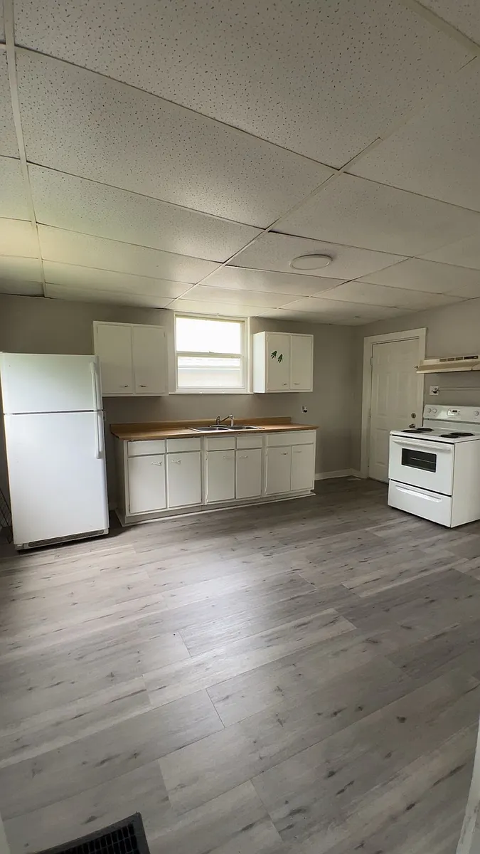 Building Photo - 714 Berry St #1