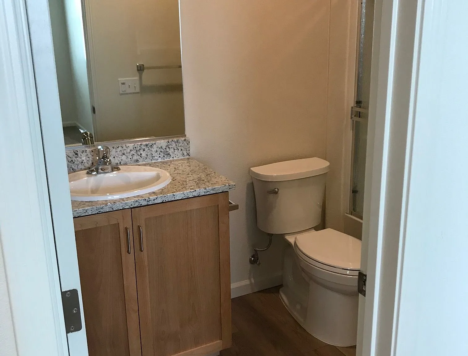 Daybreak Apartments — Photo 2