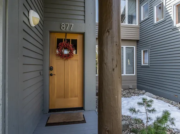 877 Par Ct APT 877, Mammoth Lakes, CA 93546