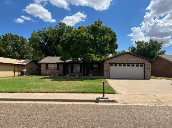 122 Cottonwood Ln, Levelland, TX 79336