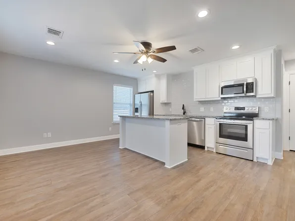 1713 Bronco Rd, Granbury, TX 76049