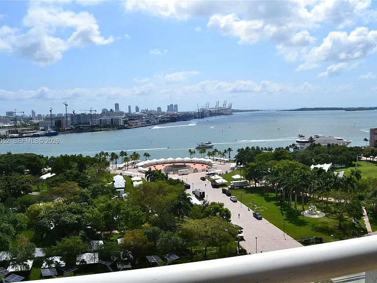 50 Biscayne Blvd #1408 — Photo 18