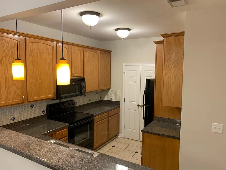 3302 Dogwood Dr #124 — Photo 6