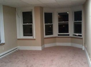 226 Main St, E Greenville, PA 18041