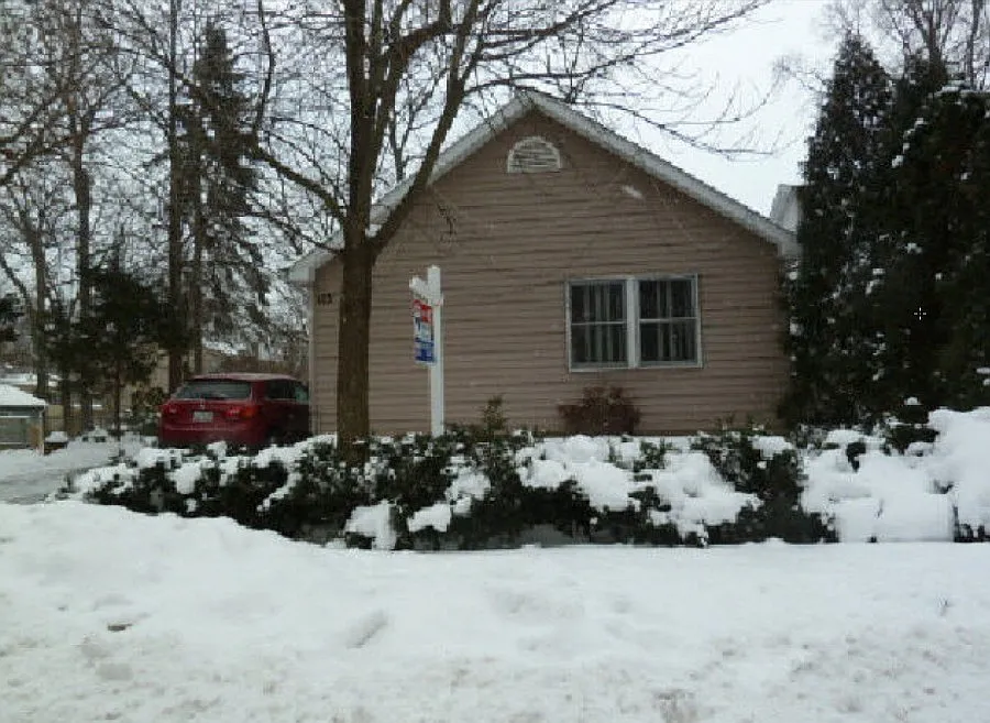 123 Elm Ave photo 1