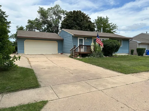 5504 W Deer Creek Dr, Sioux Falls, SD 57106