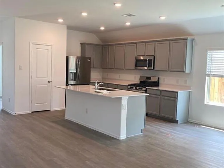 5224 Pine Pass Dr — Photo 4