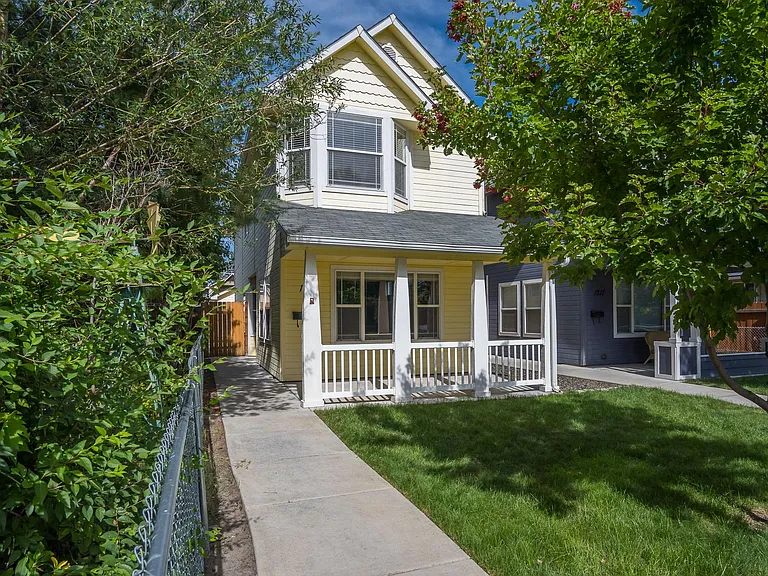 1217 S Colorado Ave — Photo 1