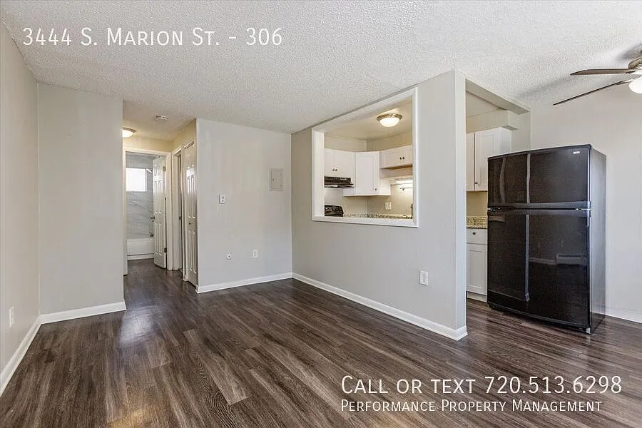 Spacious 1-Bedroom Apartment In The Heart Of Englewood! - Utilities Included — Photo 3