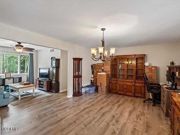 5th image of 453 Lake Barnegat Drive N #D
