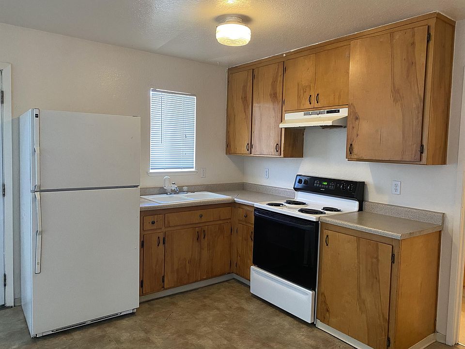 1st image of 935 Kenwood Ave #11018009